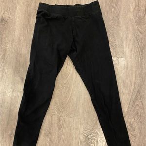 Black Capri leggings